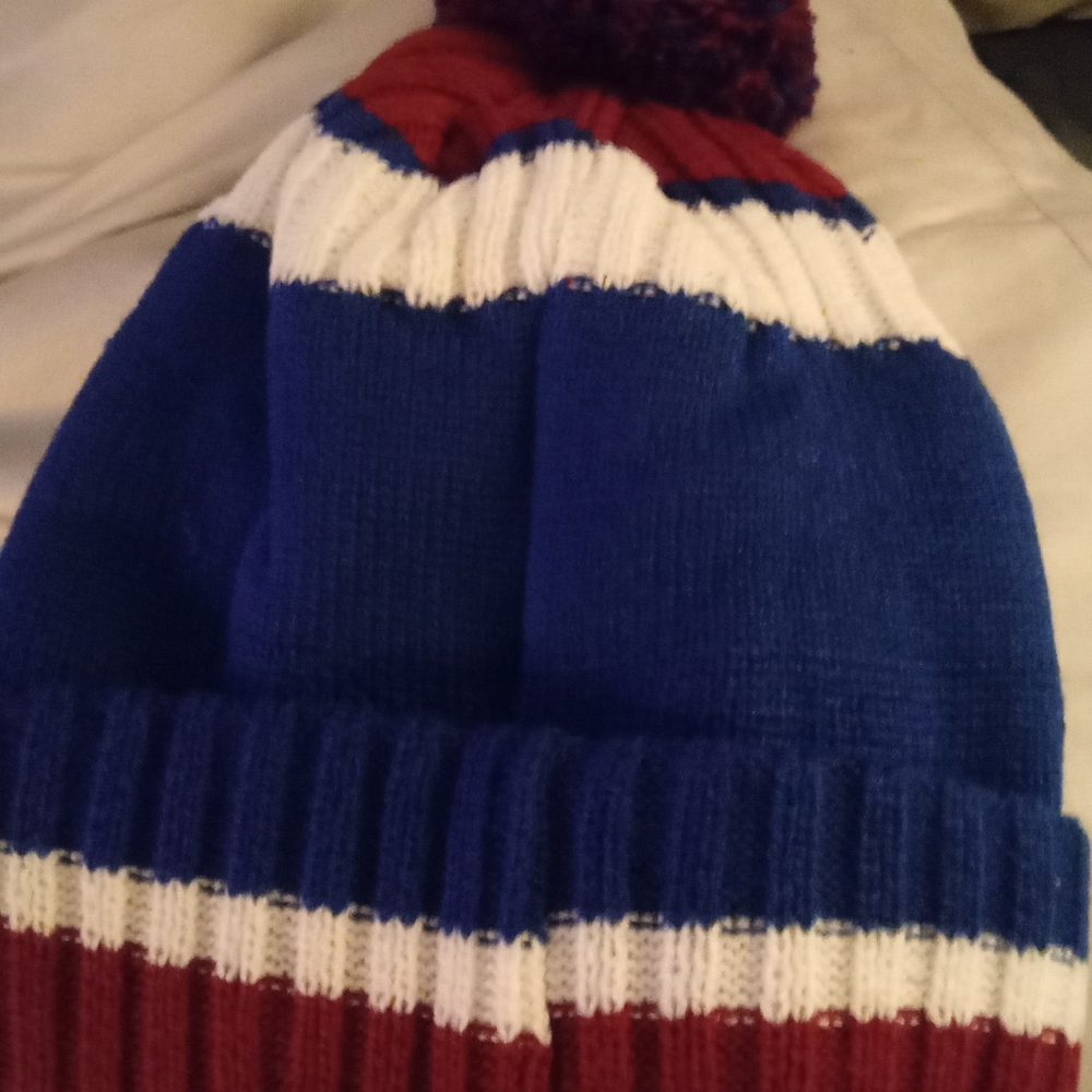 Buffalo Pom-Pom Beanie - Red and Blue - Picture 3 of 4